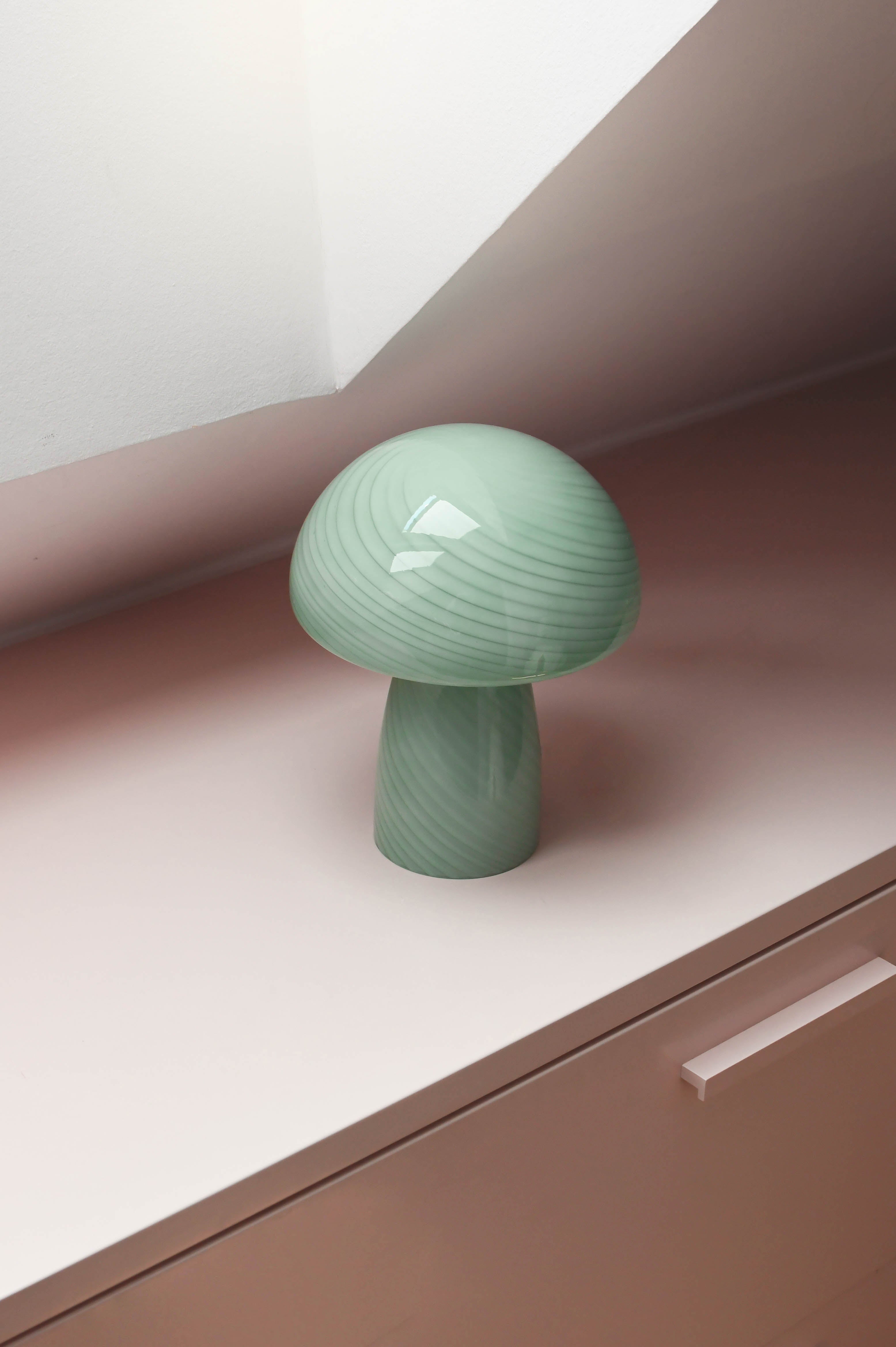 Mushroom bordlampe, mint - H23 cm.